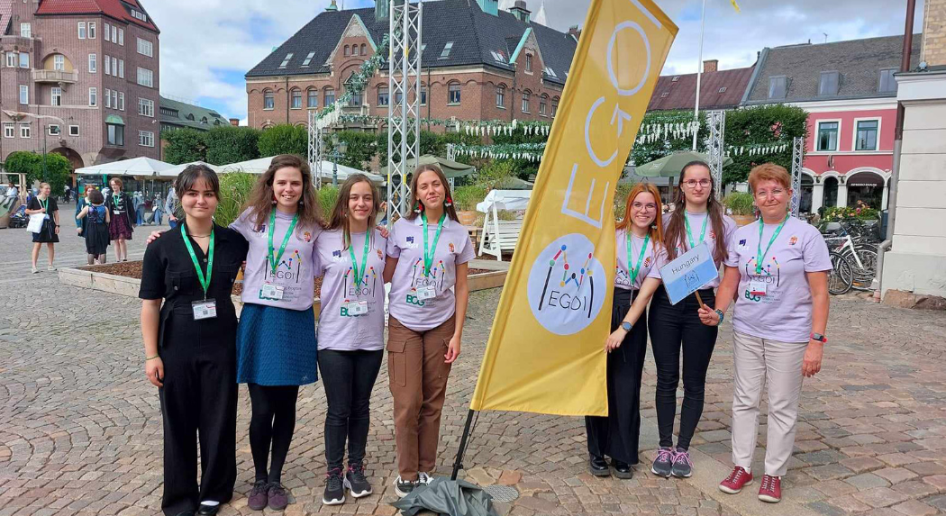 Két ezüstérmet szerzett a magyar csapat az Európai Lány Informatikai Diákolimpián